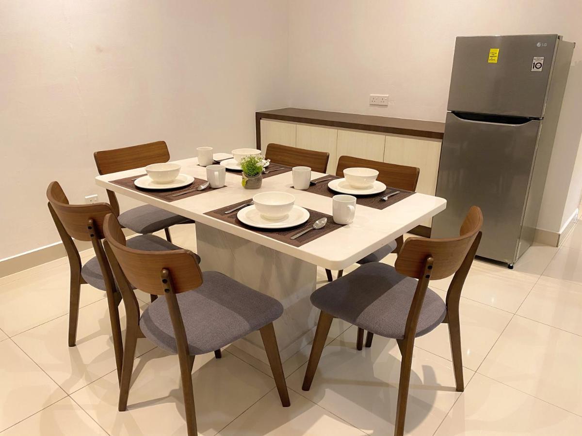 Az Hotel & Serviced Apartments Labuan Eksteriør bilde