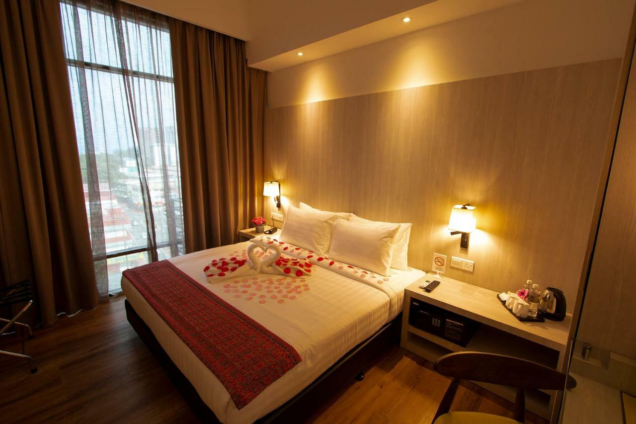 Az Hotel & Serviced Apartments Labuan Rom bilde